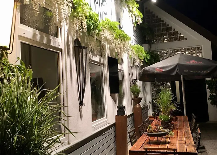 Murmeltier Hausen im Tal