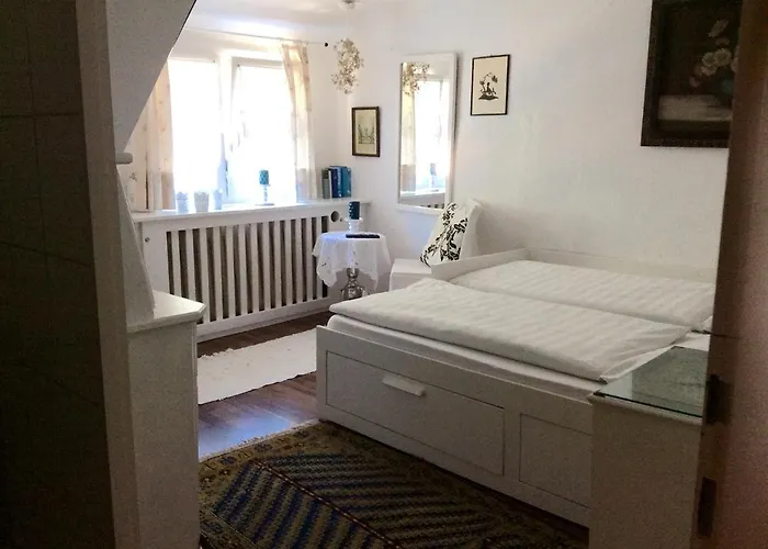 Murmeltier Hausen im Tal